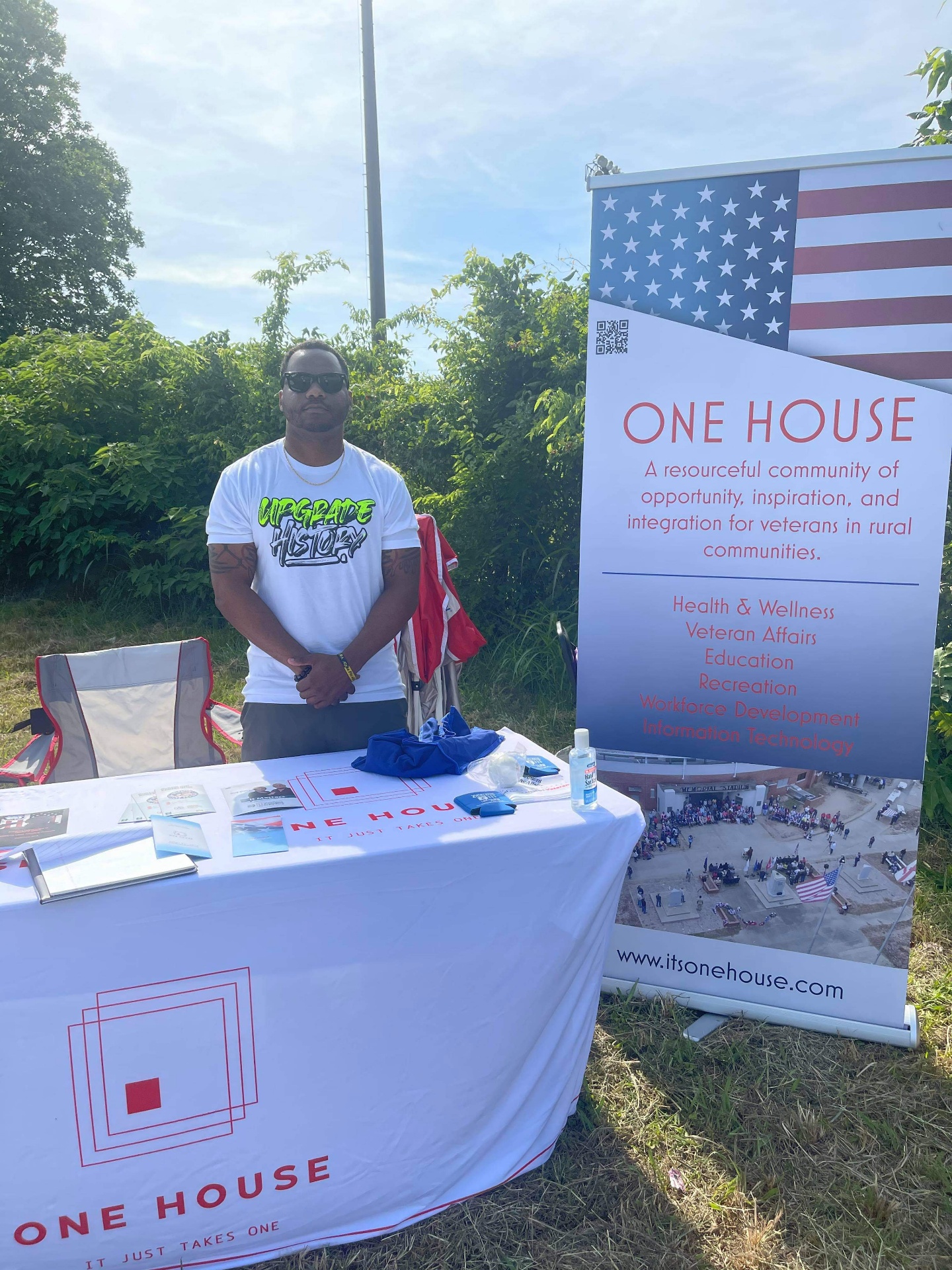 One House community outreach booth at a veteran event